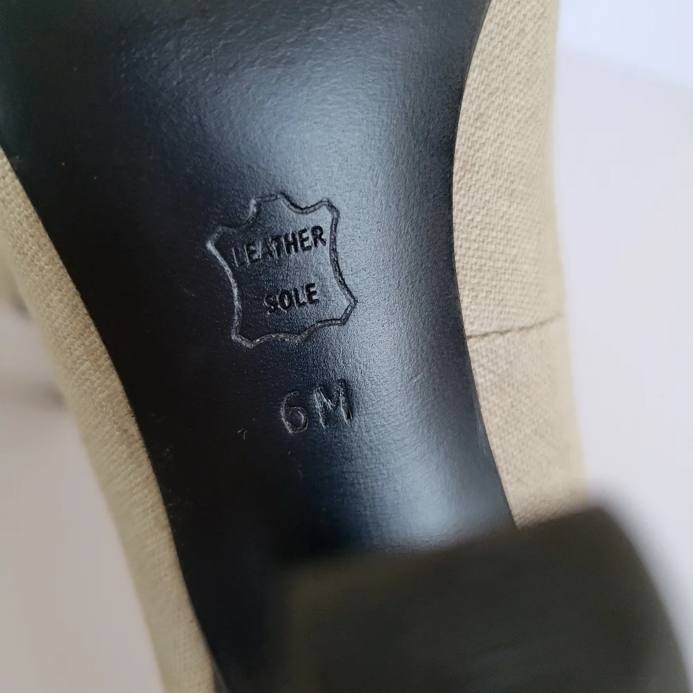 Tory Burch Woven Leather and Canvas Round Toe Pump